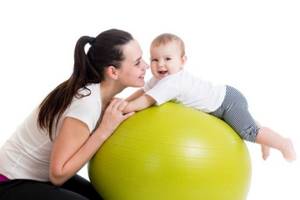 Гимнастика для ребенка 6 месяцев: рекомендации и техника проведения зарядки