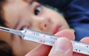 Температура после прививки: сколько дней держится, что делать, нужно ли сбивать?