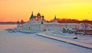 Куда поехать с детьми зимой в России и за рубежом, где отметить Новый Год