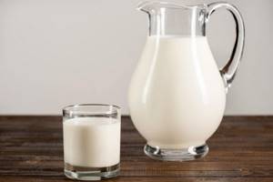 Можно ли молоко при грудном вскармливании и другие молочные продукты