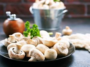 Можно ли чеснок, грибы (шампиньоны) и картошку при грудном вскармливании