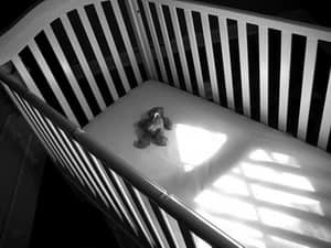 Синдром внезапной смерти младенцев: причины, до какого возраста возможен, статистика