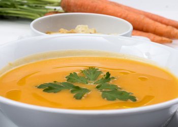 Когда можно давать суп грудничку: рецепты и разновидности