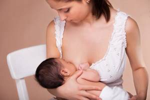 Чем лечить горло маме при грудном вскармливании