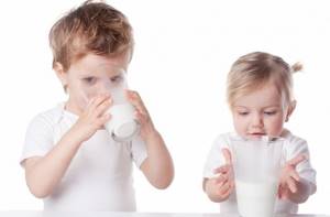 Молочная смесь после года: какая лучше для ребенка