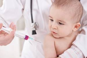 Прививка АКДС: побочные эффекты у детей, реакция и последствия